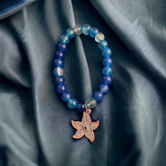 Handcrafted Starfish Charm Bracelet - Picture 2 of 6